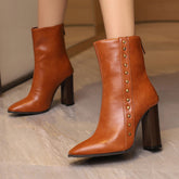 Botines de tacón alto con punta